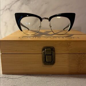 Source Unknown Black Cat-Eye Glasses